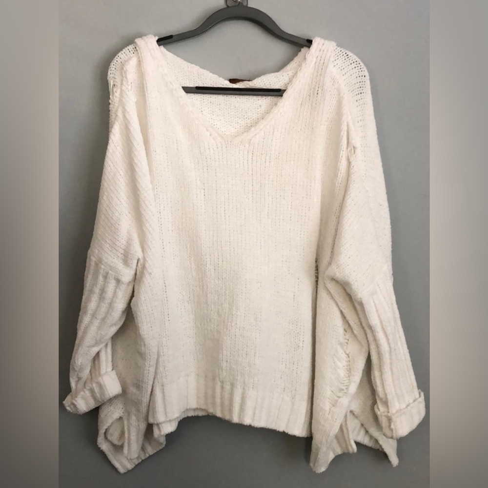 POL brand oversized distressed white sweater with hood, size L